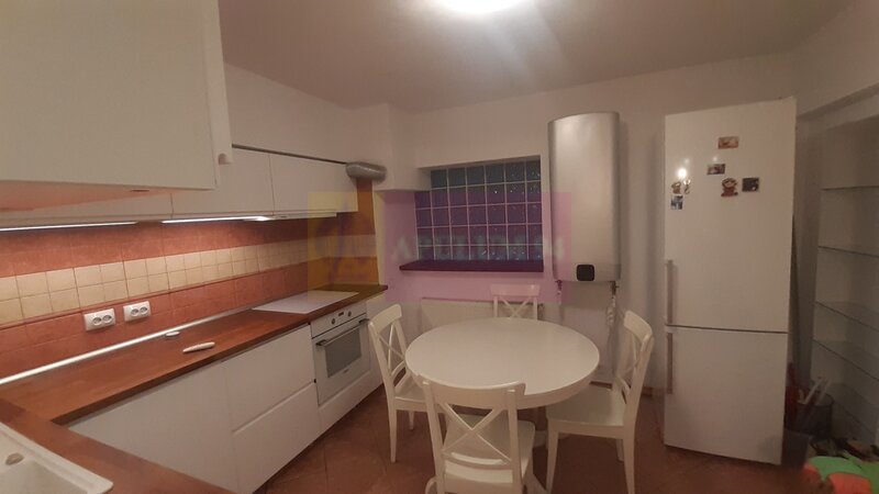 Apartament 3 Camere Piata Romana langa Metrou